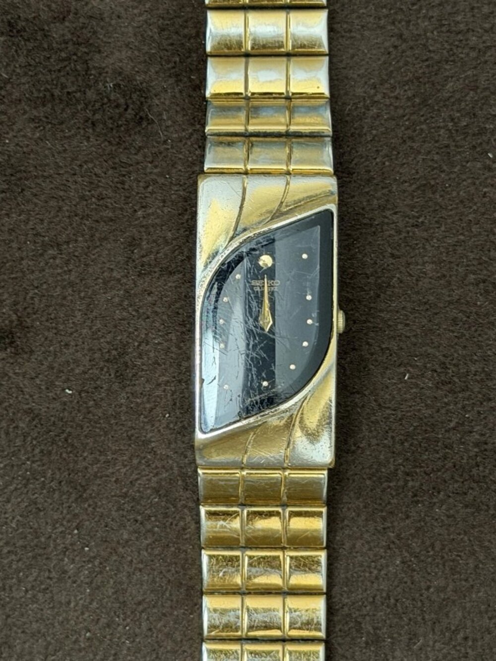 Seiko Quartz Women's Dress Watch Black Dial Gold Tone Rectangle Bracelet
